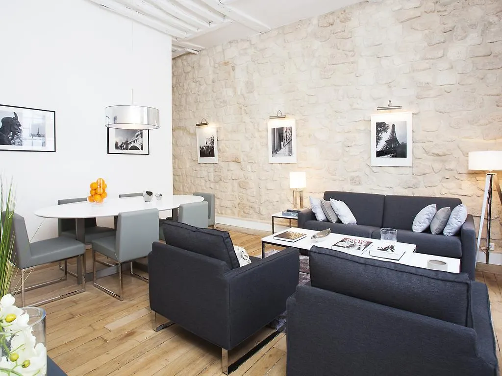 Livinparis - Luxury 2 Bedrooms Le Marais I
