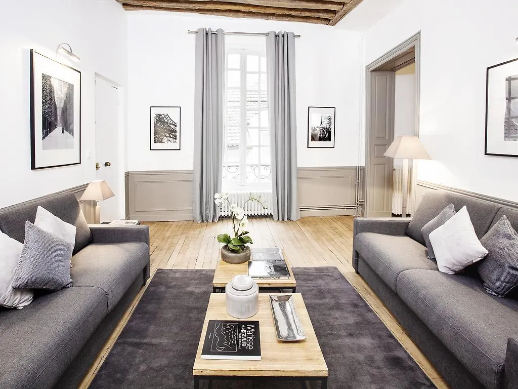 Livinparis - Luxury 2 Bedrooms Le Marais I 0*, Paris France